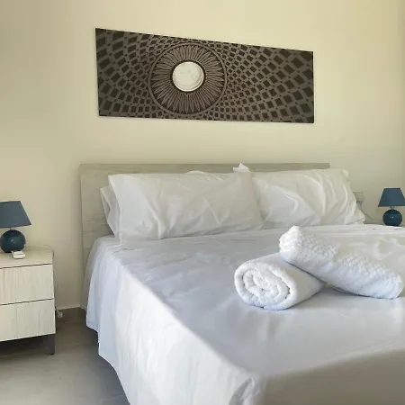 Dainty ,penthouse 16 * מסידה